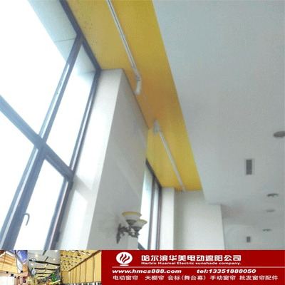 黑龍江綏化游泳館電動(dòng)開(kāi)合簾工程(圖1)